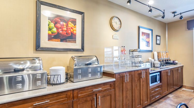 Devonian Hotel and Suites Restaurant