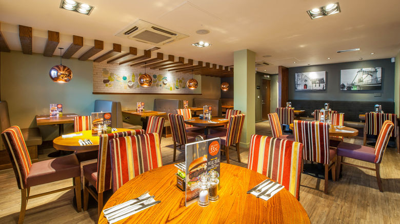 <b>Premier Inn London Hammersmith Restaurant</b>. Images powered by <a href="https://www.leonardoworldwide.com/" title="Leonardo Worldwide" target="_blank">Leonardo</a>.