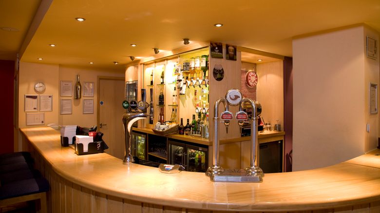 <b>Premier Inn London Hammersmith Restaurant</b>. Images powered by <a href="https://www.leonardoworldwide.com/" title="Leonardo Worldwide" target="_blank">Leonardo</a>.