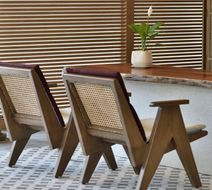 Mulberry Shades, A Tribute Portfolio Res Lobby