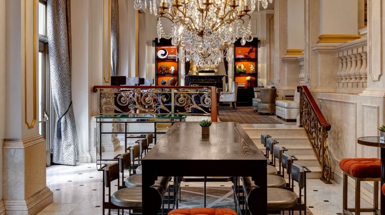 <b>The St Regis New York Restaurant</b>. Images powered by <a href=https://www.travelagewest.com/Hotels/New-York-NY/