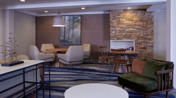 Fairfield Inn & Suites San Bernardino Exterior