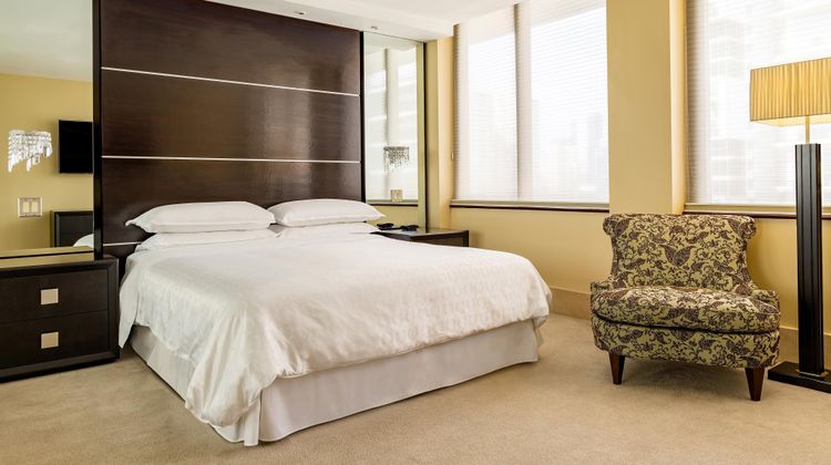 Sheraton Grand Panama Suite