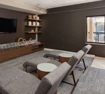 Courtyard by Marriott Ft Worth/Lands End Lobby