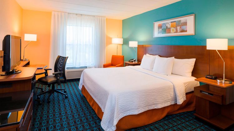 Fairfield Inn by Marriott Room