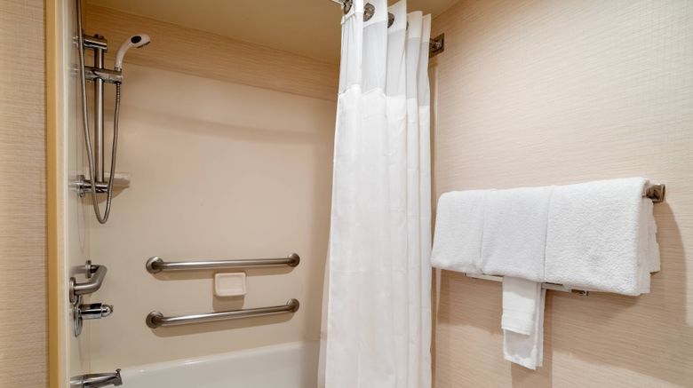 <b>Fairfield Inn by Marriott Room</b>. Images powered by <a href="https://www.leonardoworldwide.com/" title="Leonardo Worldwide" target="_blank">Leonardo</a>.
