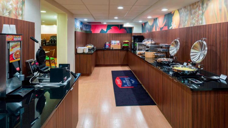 Fairfield Inn by Marriott Restaurant