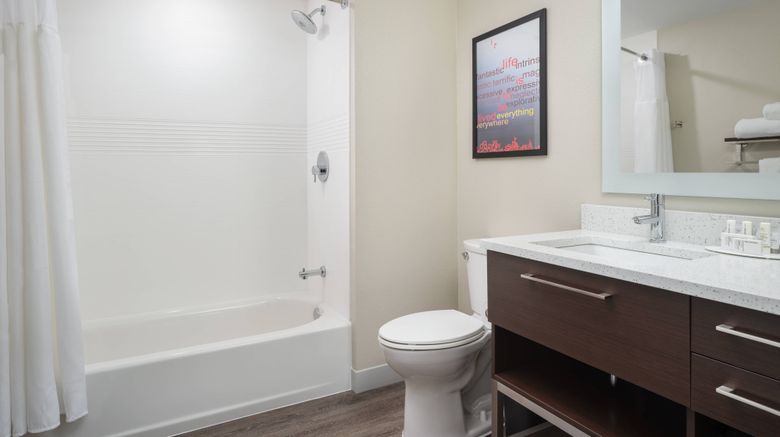 <b>TownePlace Suites Leesburg Room</b>. Images powered by <a href="https://www.leonardoworldwide.com/" title="Leonardo Worldwide" target="_blank">Leonardo</a>.