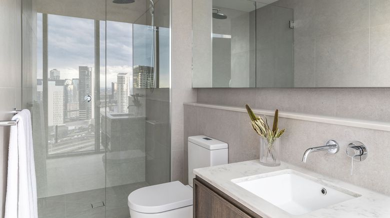 <b>Oakwood Premier Melbourne Room</b>. Images powered by <a href="https://www.leonardoworldwide.com/" title="Leonardo Worldwide" target="_blank">Leonardo</a>.