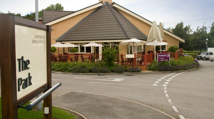 Premier Inn Harrogate Exterior