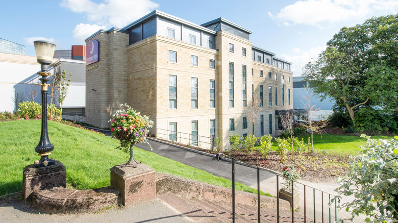 <b>Premier Inn Harrogate Town Centre Exterior</b>. Images powered by <a href="https://www.leonardoworldwide.com/" title="Leonardo Worldwide" target="_blank">Leonardo</a>.