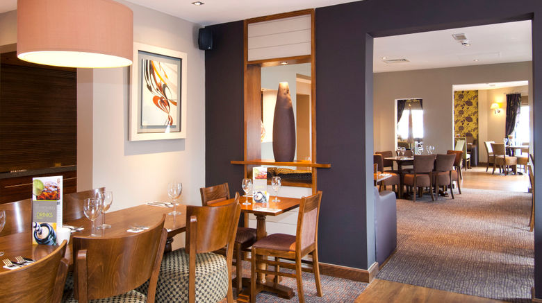 <b>Premier Inn High Wycombe Central Restaurant</b>. Images powered by <a href="https://www.leonardoworldwide.com/" title="Leonardo Worldwide" target="_blank">Leonardo</a>.