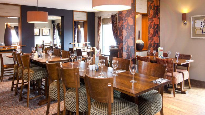 <b>Premier Inn High Wycombe Central Restaurant</b>. Images powered by <a href="https://www.leonardoworldwide.com/" title="Leonardo Worldwide" target="_blank">Leonardo</a>.