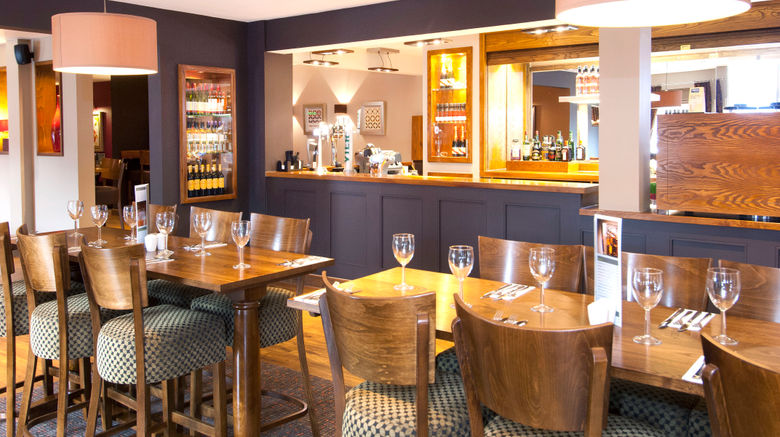 <b>Premier Inn High Wycombe Central Restaurant</b>. Images powered by <a href="https://www.leonardoworldwide.com/" title="Leonardo Worldwide" target="_blank">Leonardo</a>.