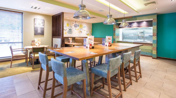 Premier Inn Hitchin Town Centre Restaurant