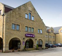 Premier Inn Huddersfield North Exterior