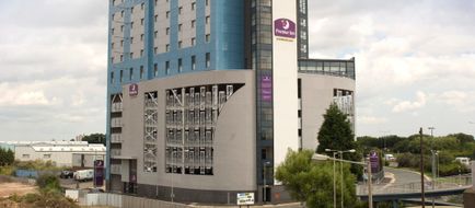 Premier Inn Hull City Centre Exterior