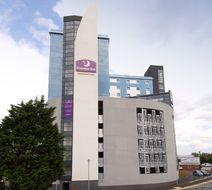 Premier Inn Hull City Centre Exterior