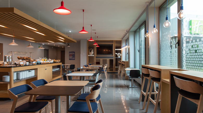 <b>Holiday Inn Express Lisbon Airport Restaurant</b>. Images powered by <a href="https://www.leonardoworldwide.com/" title="Leonardo Worldwide" target="_blank">Leonardo</a>.