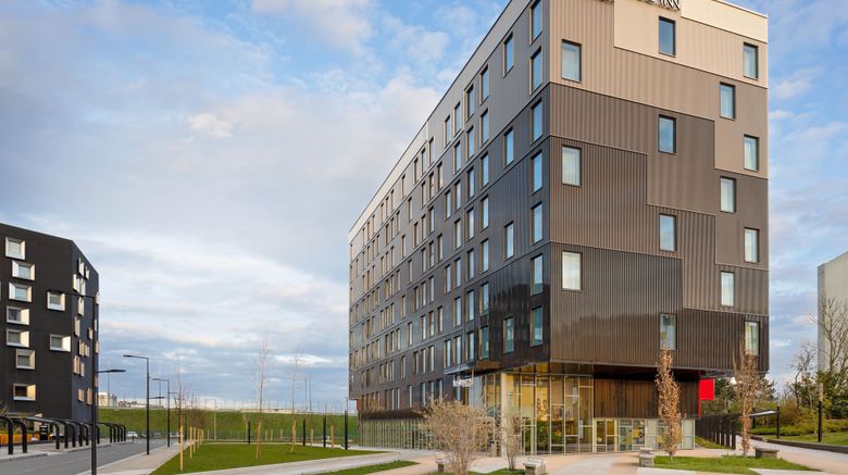 <b>Residence Inn CDG Airport Marriott Exterior</b>. Images powered by <a href="https://www.leonardoworldwide.com/" title="Leonardo Worldwide" target="_blank">Leonardo</a>.