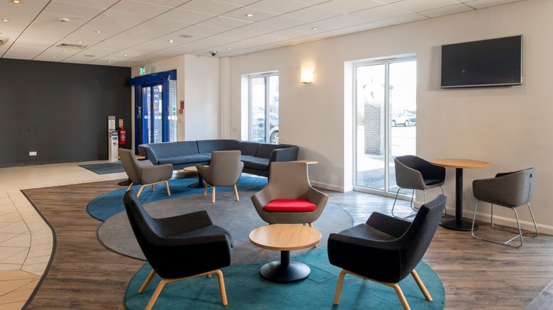 <b>Holiday Inn Express Newcastle Lobby</b>. Images powered by <a href="https://www.leonardoworldwide.com/" title="Leonardo Worldwide" target="_blank">Leonardo</a>.