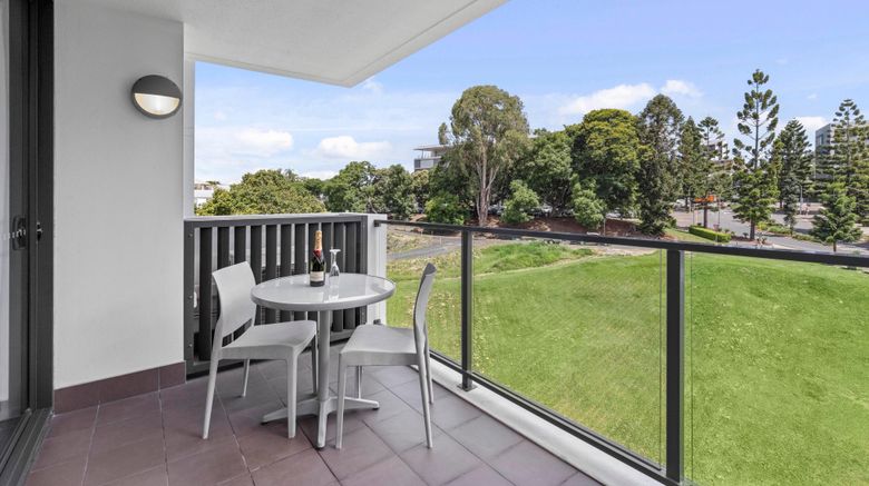 <b>Quest Kelvin Grove Room</b>. Images powered by <a href="https://www.leonardoworldwide.com/" title="Leonardo Worldwide" target="_blank">Leonardo</a>.