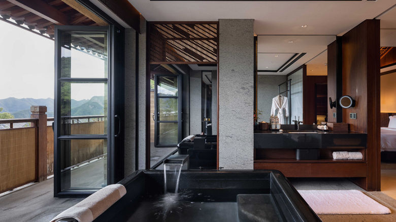 <b>Xitan Beijing Room</b>. Images powered by <a href="https://www.leonardoworldwide.com/" title="Leonardo Worldwide" target="_blank">Leonardo</a>.