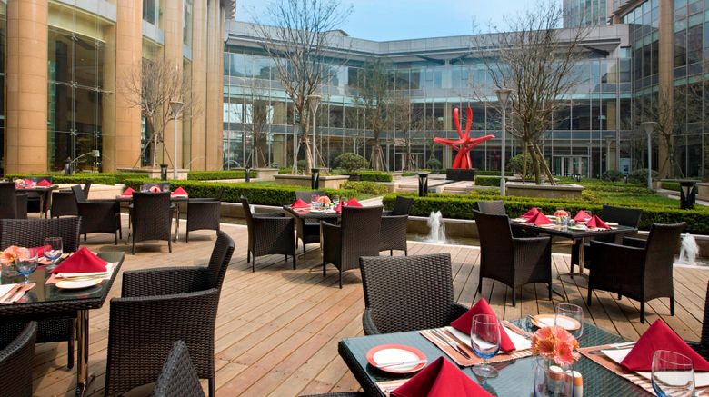 <b>Sheraton Grand Pudong Hotel & Residences Restaurant</b>. Images powered by <a href="https://www.leonardoworldwide.com/" title="Leonardo Worldwide" target="_blank">Leonardo</a>.