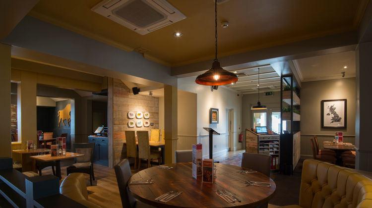 Premier Inn Hull North Restaurant