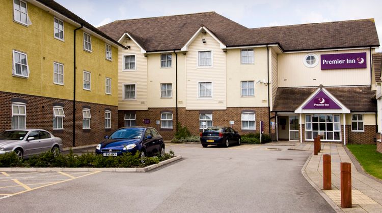 Premier Inn Hull North Exterior