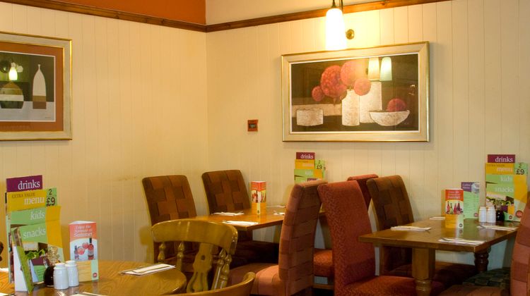 Premier Inn Hull West Restaurant