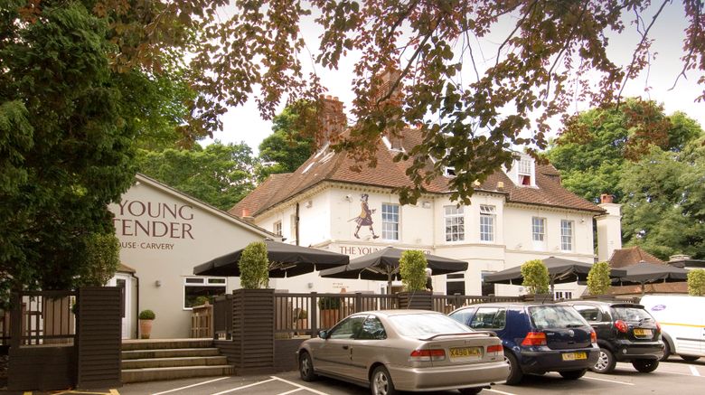 <b>Premier Inn Kings Langley Exterior</b>. Images powered by <a href="https://www.leonardoworldwide.com/" title="Leonardo Worldwide" target="_blank">Leonardo</a>.