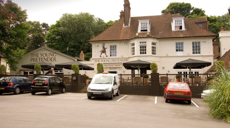Premier Inn Kings Langley Exterior