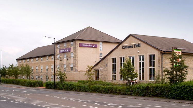 Premier Inn Lancaster Exterior