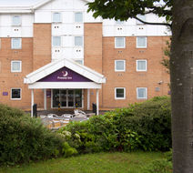 Premier Inn Leeds City West Exterior