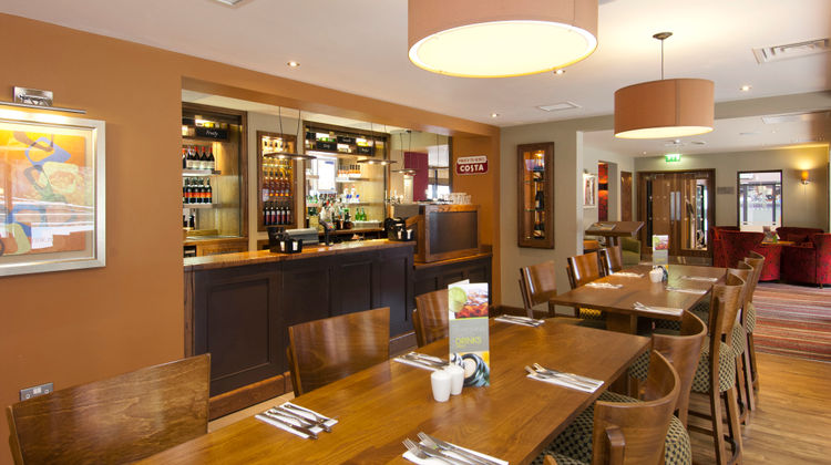 Premier Inn Leeds C. C. (Leeds Arena) Restaurant