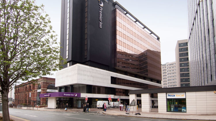 Premier Inn Leeds C. C. (Leeds Arena) Exterior