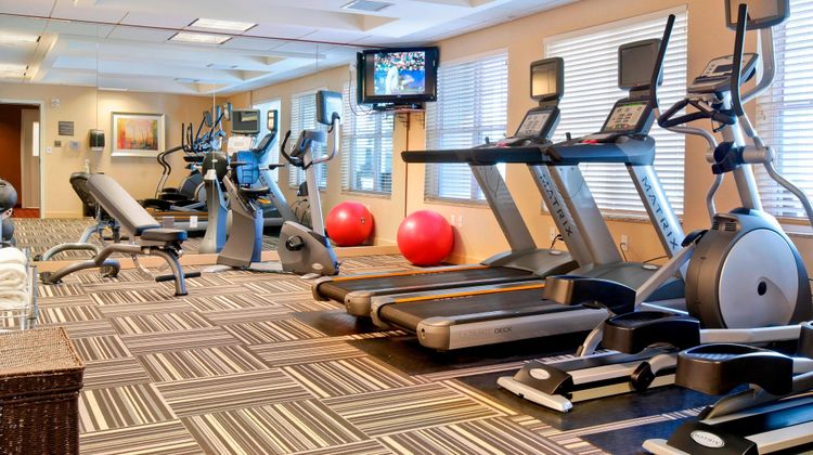 Residence Inn Burlington Colchester Recreation