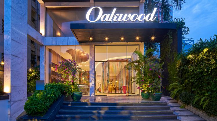 Oakwood Hotel & Apartments Saigon Exterior