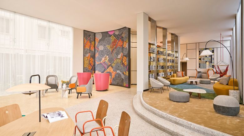 <b>Oakwood Hotel & Apartments Saigon Lobby</b>. Images powered by <a href="https://www.leonardoworldwide.com/" title="Leonardo Worldwide" target="_blank">Leonardo</a>.