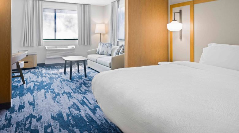 <b>Fairfield Inn & Suites Pacific Beach Suite</b>. Images powered by <a href="https://www.leonardoworldwide.com/" title="Leonardo Worldwide" target="_blank">Leonardo</a>.