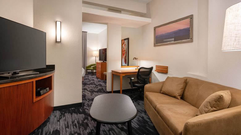 <b>Fairfield Inn & Suites Tulare Suite</b>. Images powered by <a href="https://www.leonardoworldwide.com/" title="Leonardo Worldwide" target="_blank">Leonardo</a>.