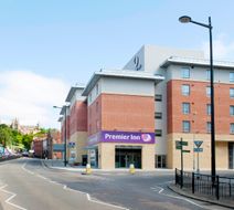 Premier Inn Lincoln City Centre Exterior