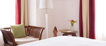 Turaco Spice Tree Room
