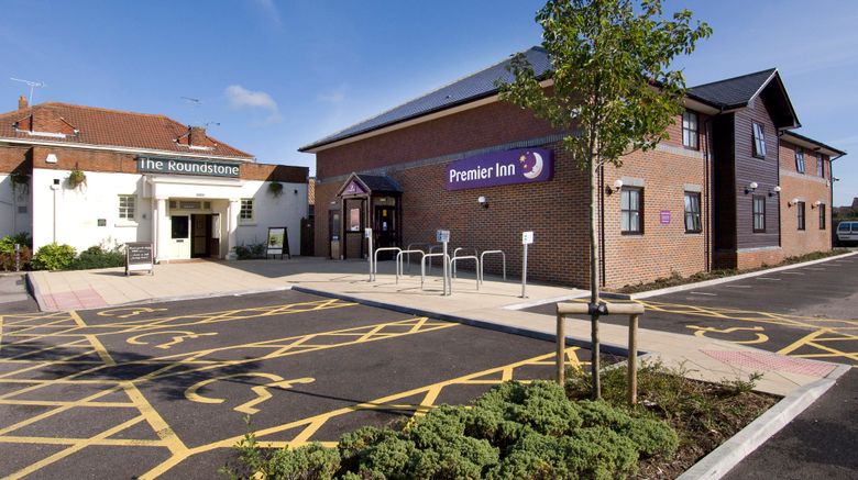 <b>Premier Inn Littlehampton Exterior</b>. Images powered by <a href="https://www.leonardoworldwide.com/" title="Leonardo Worldwide" target="_blank">Leonardo</a>.