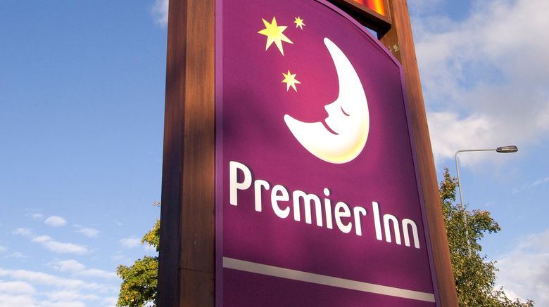 <b>Premier Inn Liverpool (West Derby) Exterior</b>. Images powered by <a href="https://www.leonardoworldwide.com/" title="Leonardo Worldwide" target="_blank">Leonardo</a>.