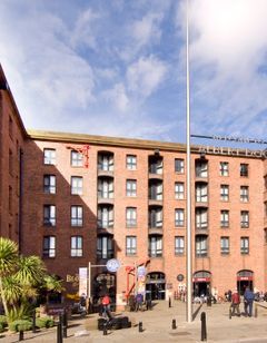 Premier Inn Liverpool Albert Dock
