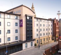 Premier Inn Liverpool City Centre Exterior