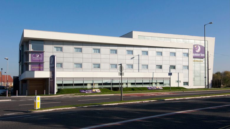 <b>Premier Inn Liverpool JohnLennon Airport Exterior</b>. Images powered by <a href="https://www.leonardoworldwide.com/" title="Leonardo Worldwide" target="_blank">Leonardo</a>.