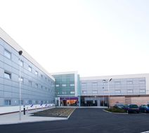Premier Inn Liverpool JohnLennon Airport Exterior